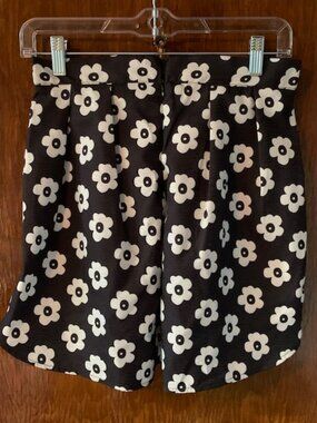 Retro Daisy High Waisted Shorts